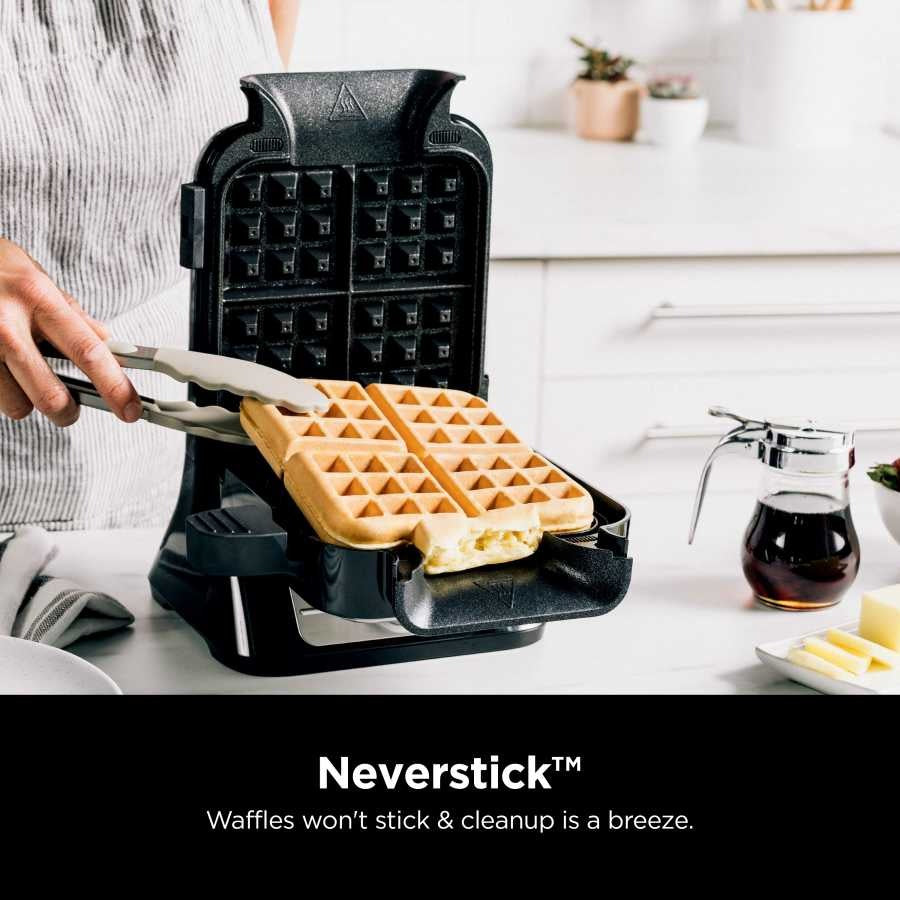 Dolphin Ninja Belgian Waffle Maker PRO NeverStick
