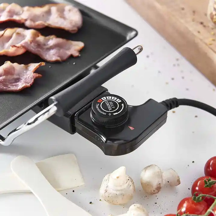 Minja Fyre Electric Cooking Table